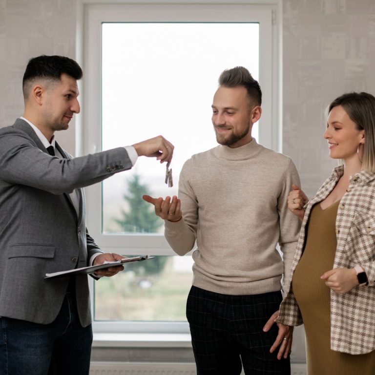 The Real Risks of Selling FSBO in 2025 (and How to Avoid Them)