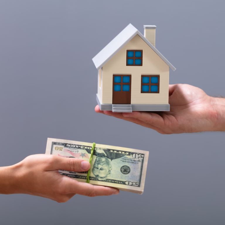 Should You Sell Your Home Before Buying a New One in 2025