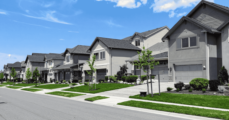 Investor Activity Remains High in U.S. Housing Market Despite Slight Dip